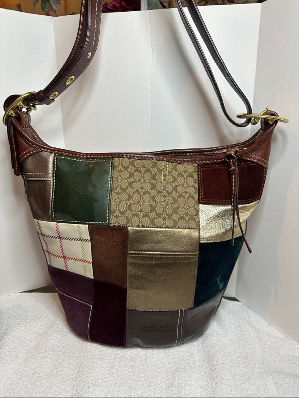 Coach 2007 Multi-Panel Patchwork Leather & Suede bucket Bag - Picture 2 of 12